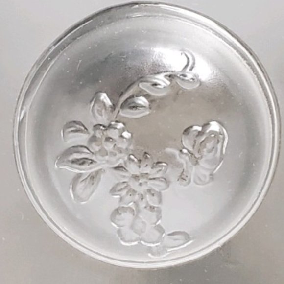 Flower Circle Chocolate Molds - Picture 4 of 4